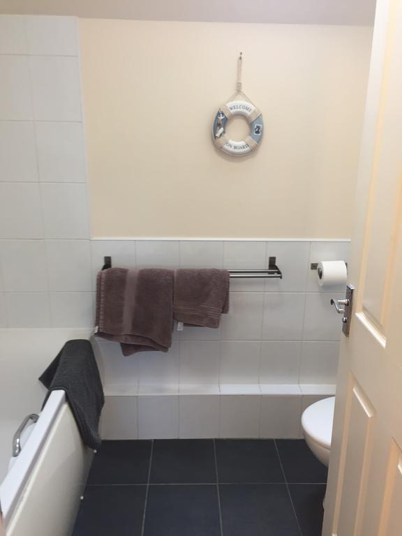 פורס 6 Varis Apartments מראה חיצוני תמונה